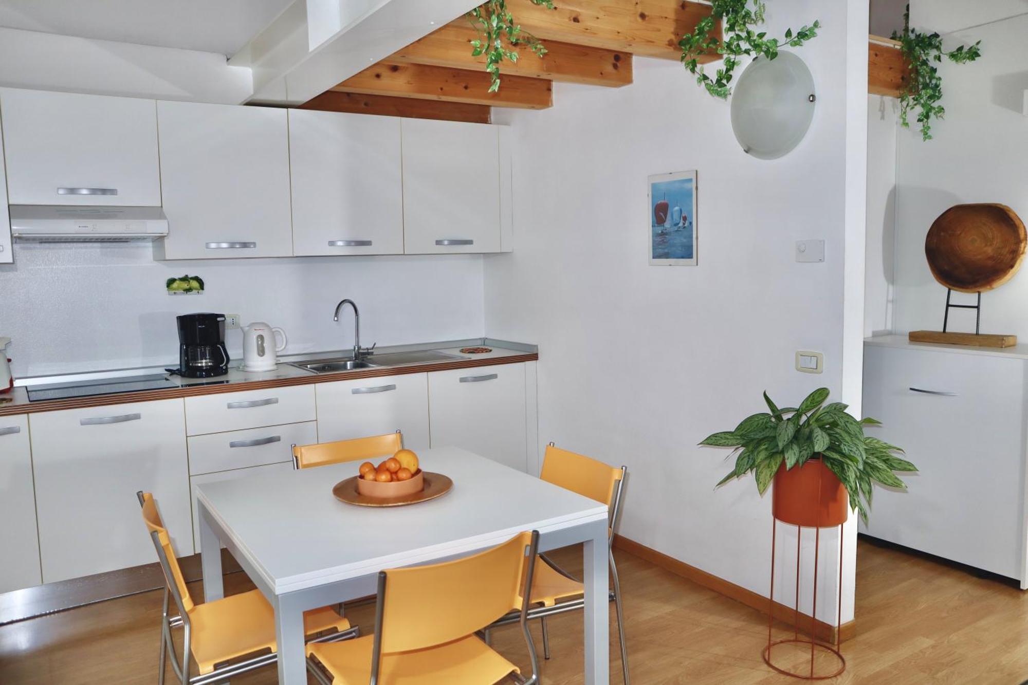 Windshouse Apartments Torbole Sul Garda Exterior photo