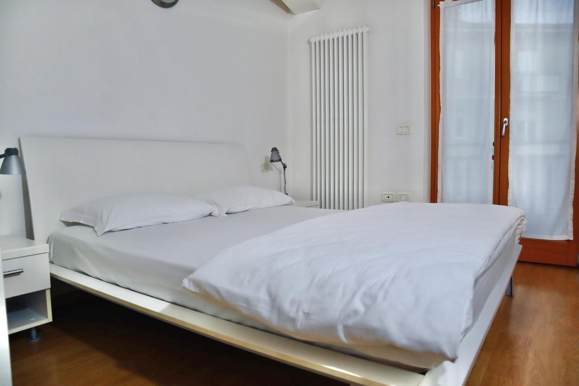 Windshouse Apartments Torbole Sul Garda Exterior photo